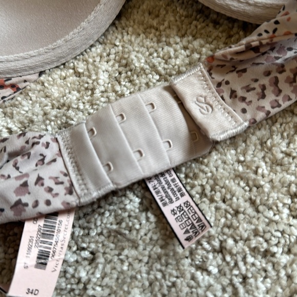 NWT perfect coverage bra from Victoria’s Secret - Picture 5 of 5